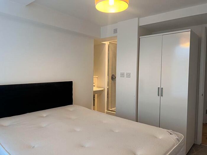 2 Bedroom Apartment To Rent In Saxton, Leeds City Centre, LS9