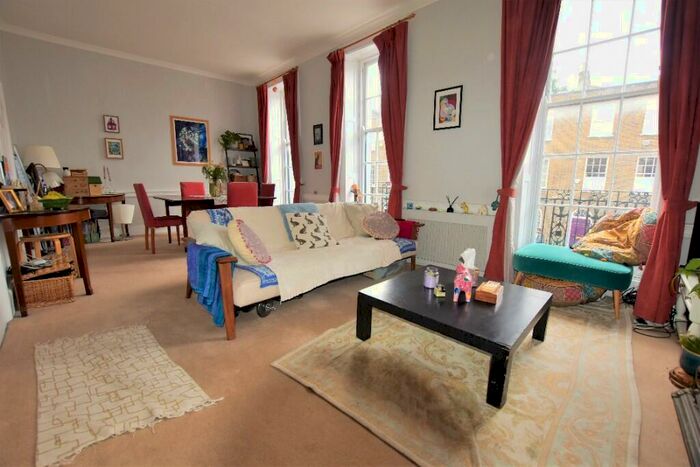 1 Bedroom Flat To Rent In Charlton Place, London, N1