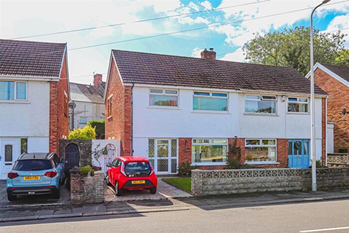 3 Bedroom Semi-Detached House For Sale In Cowbridge Street, Barry, CF63