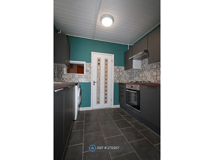 4 Bedroom Terraced House To Rent In Thackeray Road, Southampton, SO17