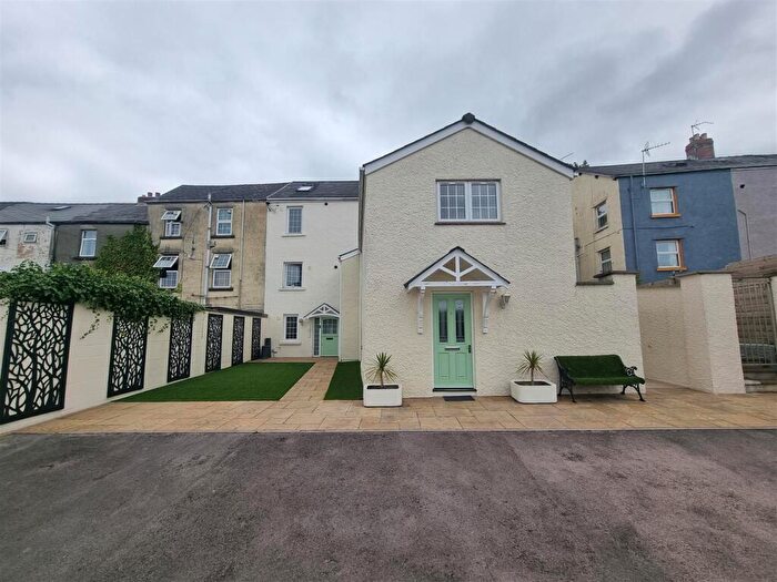 1 Bedroom Duplex To Rent In High Street, Cinderford, GL14
