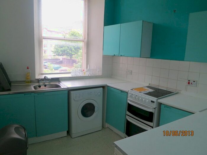 2 Bedroom Flat To Rent In Perth Road, Dundee, DD2