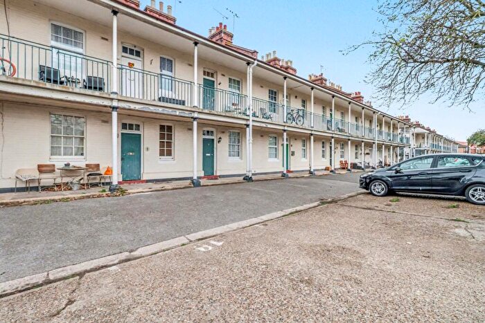 1 Bedroom Flat For Sale In Campfield Road, Shoeburyness, SS3