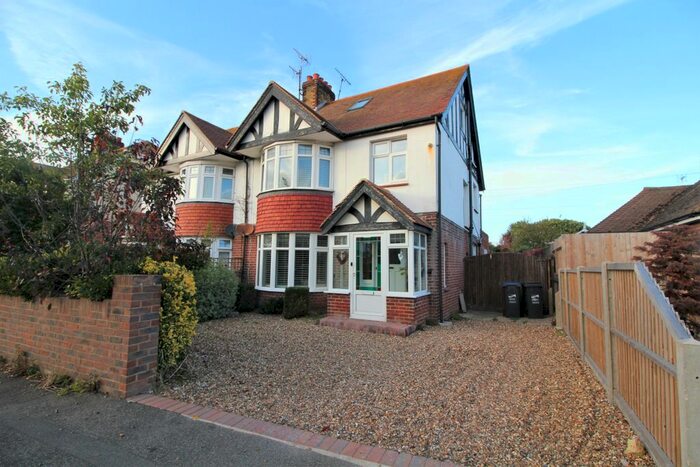 4 Bedroom Semi-Detached House To Rent In Westbrook Avenue, Margate, CT9
