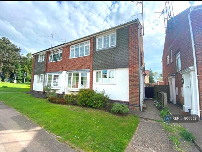 2 Bedroom Maisonette To Rent In Kettering Road, Northampton, NN3