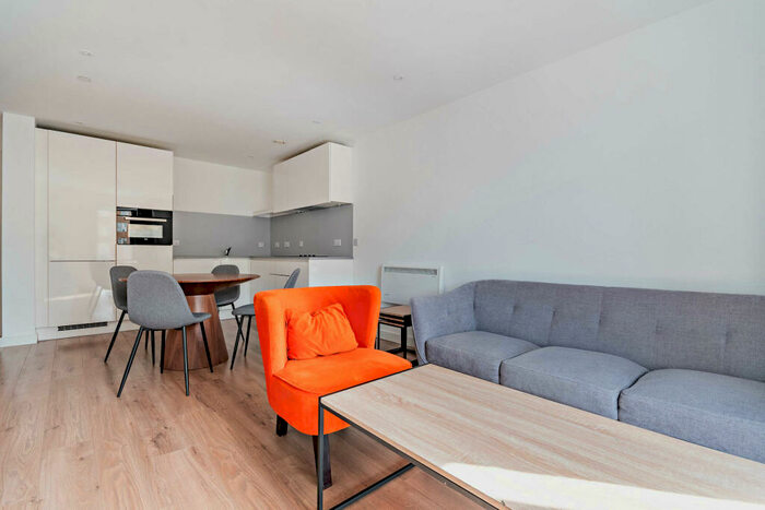 1 Bedroom Apartment To Rent In The Lansdowne, Hagley Road, Birmingham, B16