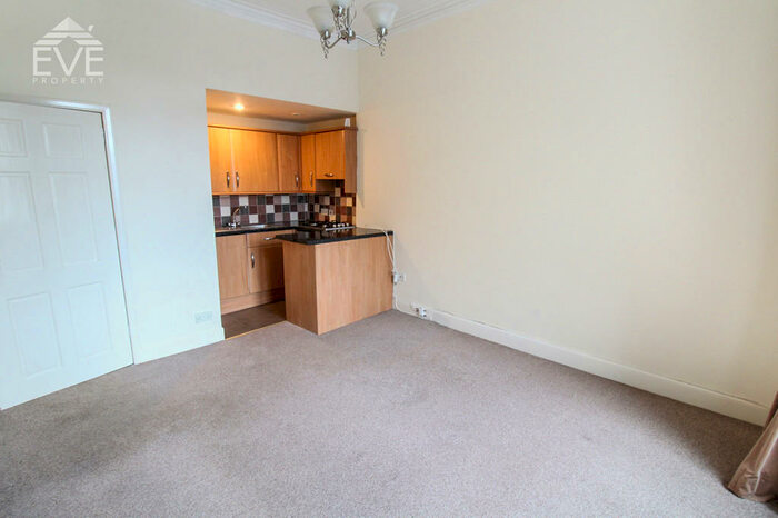 1 Bedroom Ground Flat To Rent In King Edward Street, Alexandria, G83