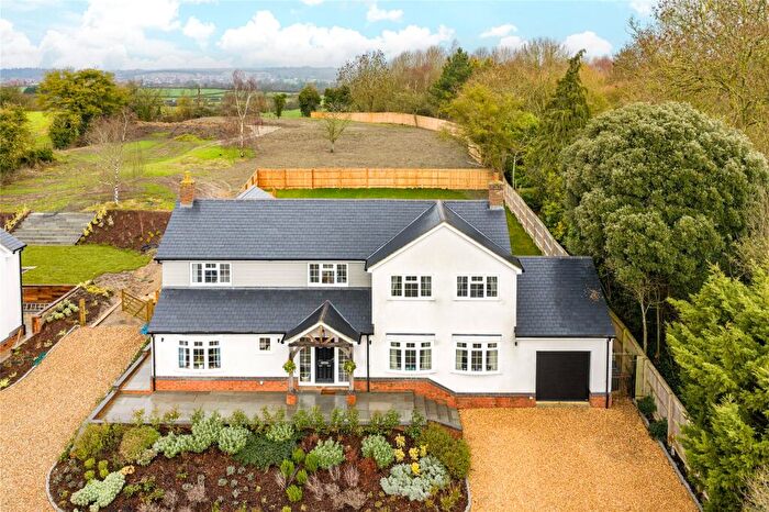 4 Bedroom Detached House For Sale In Eggington, Leighton Buzzard, Bedfordshire, LU7