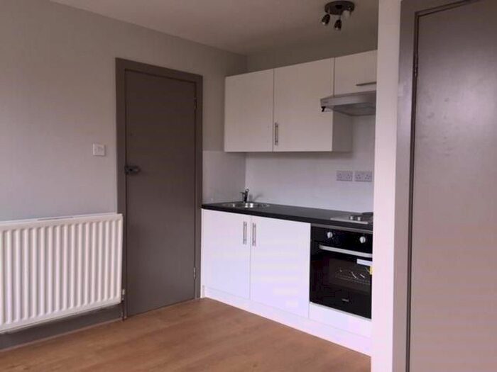 Studio To Rent In Hillfield Road, London, NW6