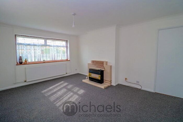 3 Bedroom Detached Bungalow For Sale In Chestnut Road, Alresford, Colchester, CO7