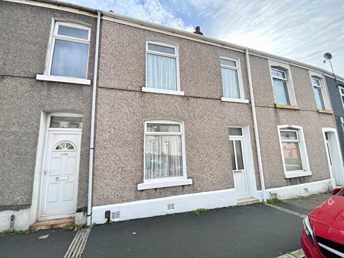 4 Bedroom Terraced House For Sale In Neath Road, Plasmarl, Swansea, City And County Of Swansea., SA6
