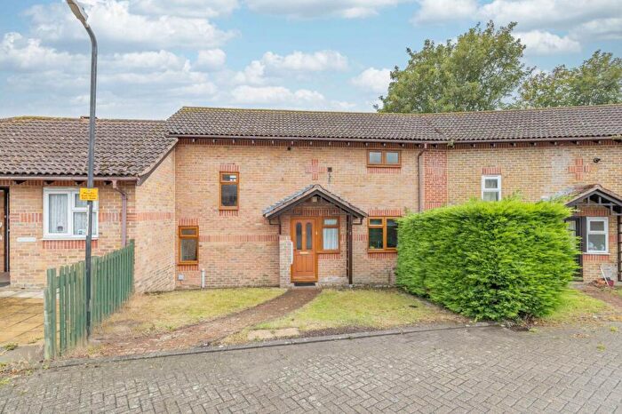 3 Bedroom Terraced House For Sale In Sturmer Close, Canterbury, Kent, CT1