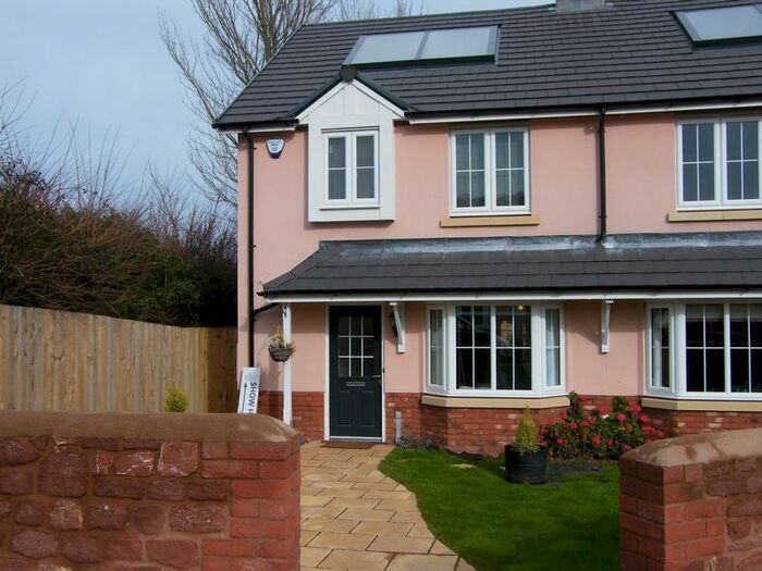 3 Bedroom Semi-Detached House To Rent In College Close, Alcombe, Minehead, TA24