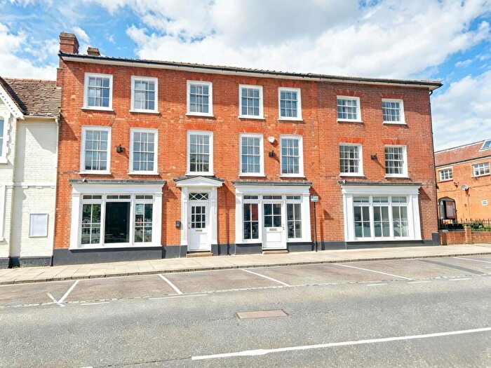 2 Bedroom Flat For Sale In Newland Street, Witham, CM8
