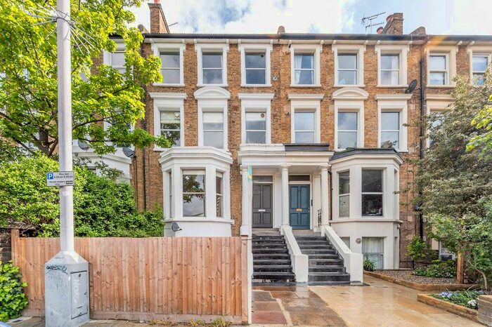 1 Bedroom Maisonette To Rent In Gresham Road, Brixton, London, SW9