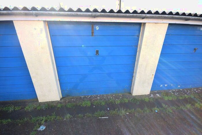 Property To Rent In Sandfords Gardens, Torrington, EX38