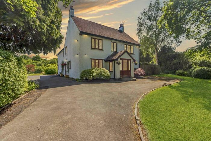 5 Bedroom Detached House For Sale In Glascoed, Usk, Pontypool, NP4