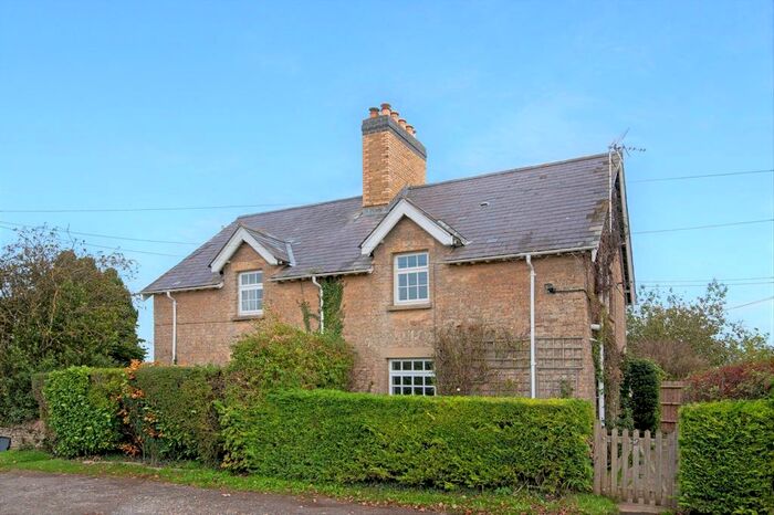 2 Bedroom Semi-Detached House To Rent In Grimsdyke Farm Cottages, Kiddington, Woodstock, Oxfordshire, OX20