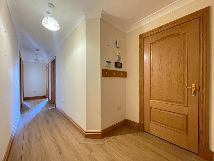 2 Bedroom Retirement Property For Sale In Ivy Garden, Muirs, Kinross, KY13