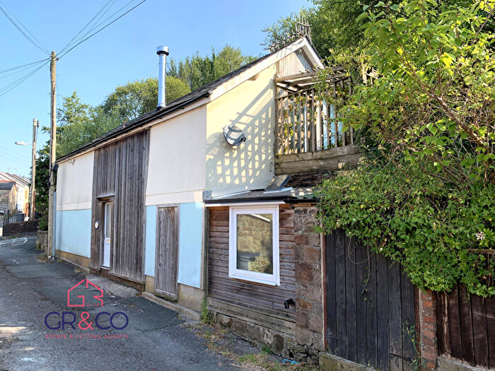 2 Bedroom Detached House For Sale In Pentwyn Coach House, Waunlwyd, Ebbw Vale, NP23