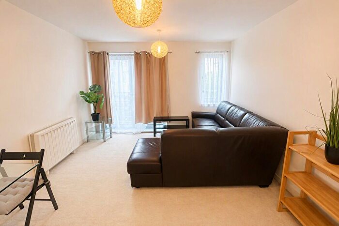 1 Bedroom Flat To Rent In Admiralty Quarter, PO1
