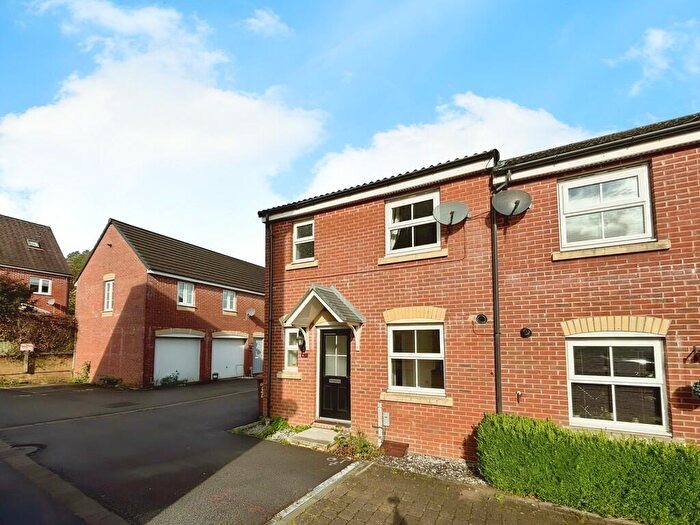 3 Bedroom Terraced House For Sale In Red Kite Close, Penallta, CF82
