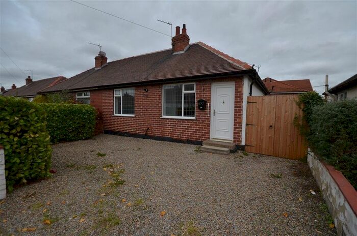2 Bedroom Bungalow To Rent In Elston Place, Selby, YO8