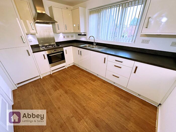 3 Bedroom Detached House To Rent In Darnall Road, Leicester, LE2