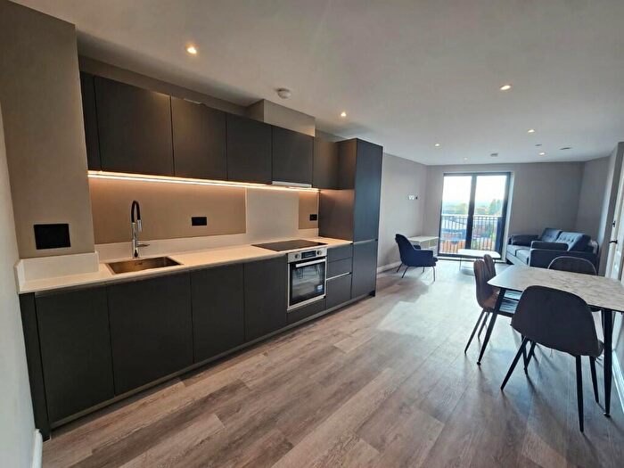 3 Bedroom Apartment To Rent In Springwell Gardens, Whitehall Road, Leeds, West Yorkshire, LS12