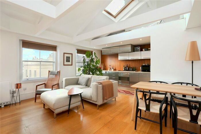 1 Bedroom Flat To Rent In Portobello Road, London, W11