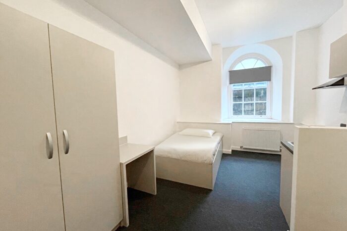 Studio To Rent In Albert, Terrace Road, Sheffield, S6