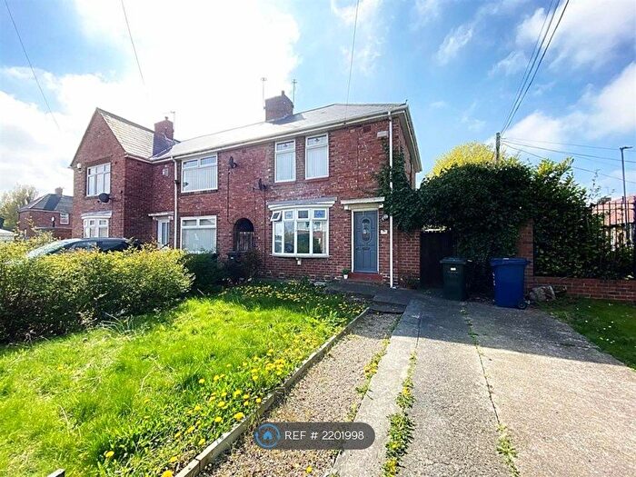 3 Bedroom End Of Terrace House To Rent In Monkchester Road, Newcastle Upon Tyne, NE6