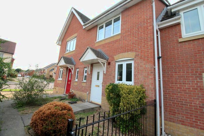 2 Bedroom Terraced House To Rent In Rowan Close, Whiteley, PO15