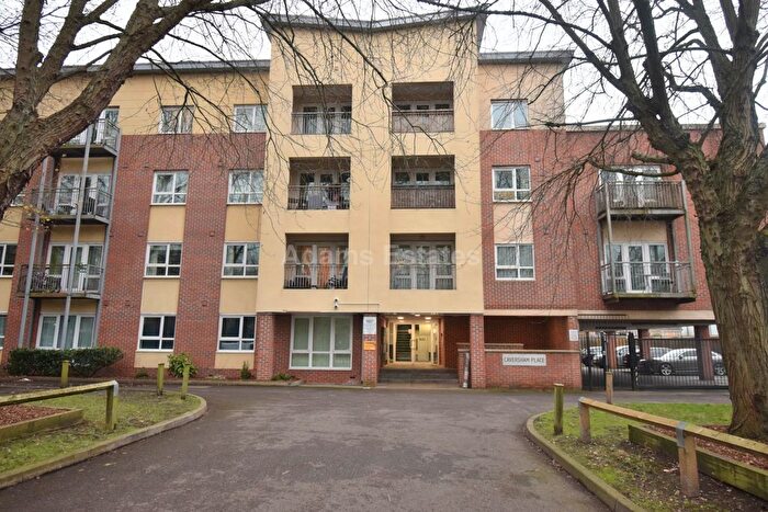 2 Bedroom Flat To Rent In Richfield Avenue, Reading, RG1