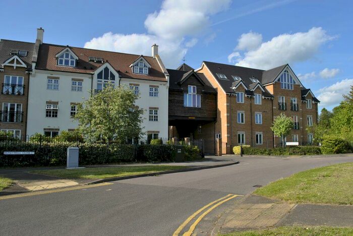 2 Bedroom Apartment To Rent In Honeywell Close, Oadby, LE2