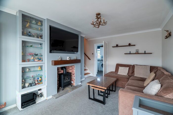 3 Bedroom Semi-Detached House For Sale In Little Spinney, Bedford, Bedfordshire, MK43