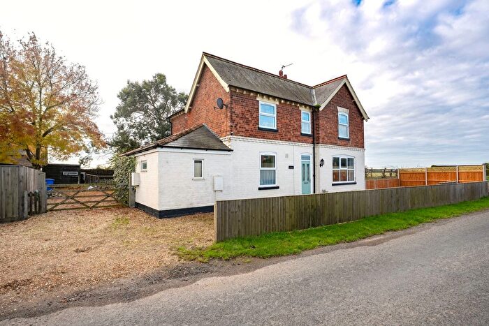 3 Bedroom Detached House For Sale In Fishtoft Road, Boston, Lincolnshire, PE21