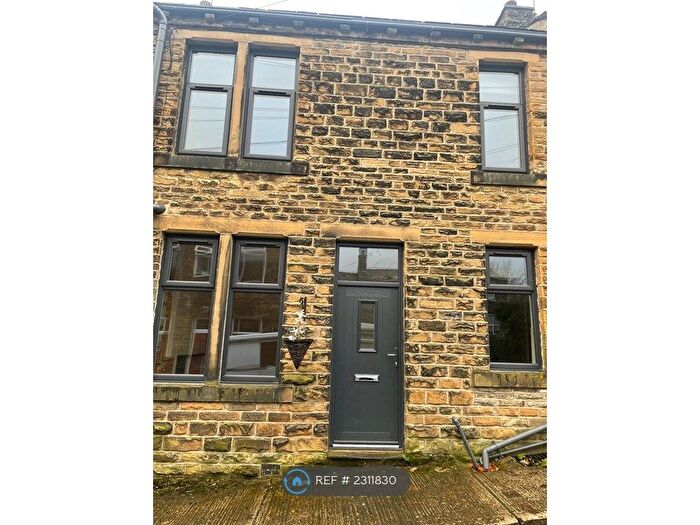 2 Bedroom Terraced House To Rent In Hill Street, Keighley, BD22