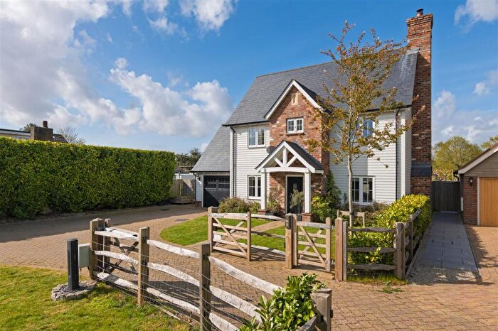 4 Bedroom Detached House For Sale In Polo Field Drive, Canterbury, CT3