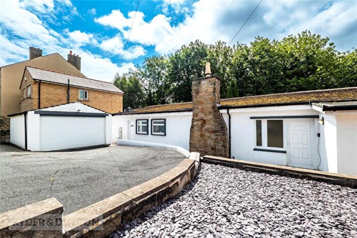 2 Bedroom Bungalow For Sale In Dudley Road, Marsh, Huddersfield, West Yorkshire, HD1