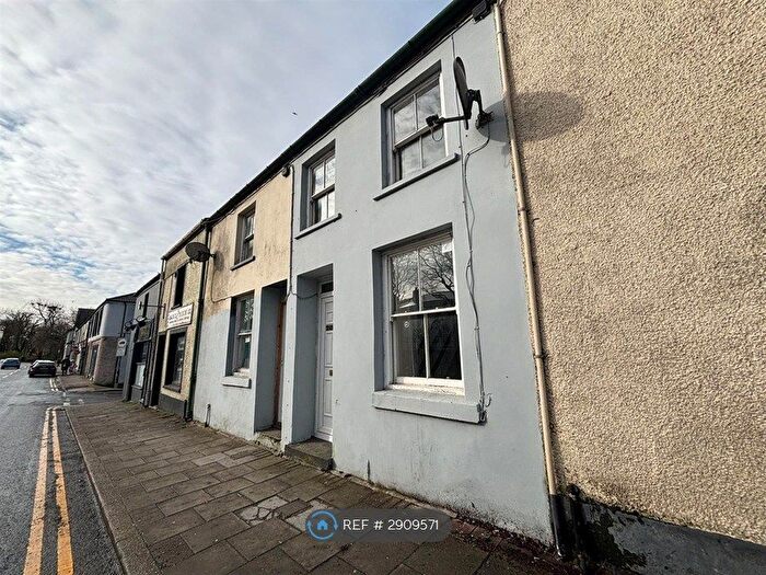 2 Bedroom Terraced House To Rent In High St, Tredegar, NP22