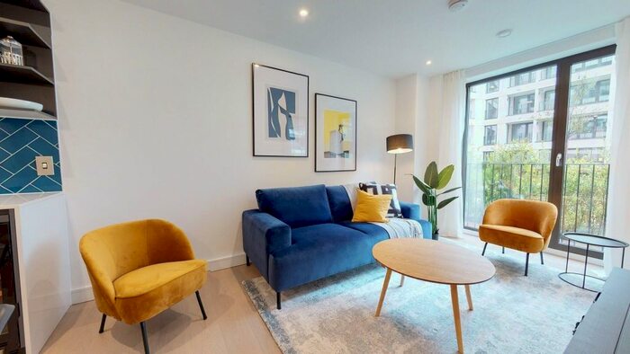 2 Bedroom Flat To Rent In Gorsuch Place, London, E2