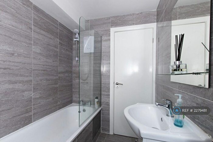 6 Bedroom Terraced House To Rent In Portman Rd, Liverpool, L15