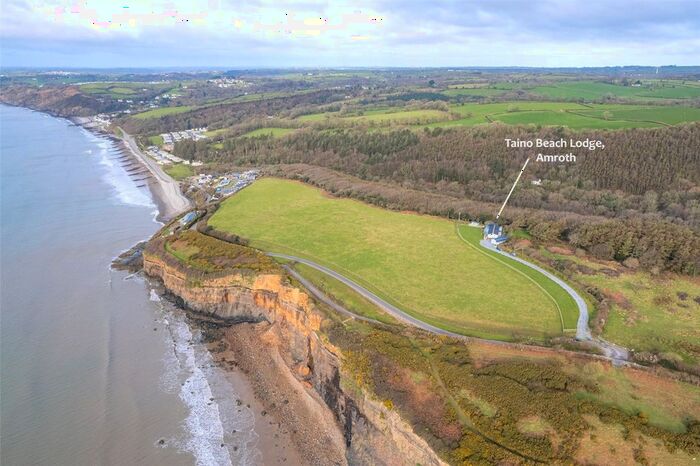 3 Bedroom Bungalow For Sale In Taino Beach Lodge, Amroth, Narberth, Pembrokeshire, SA67