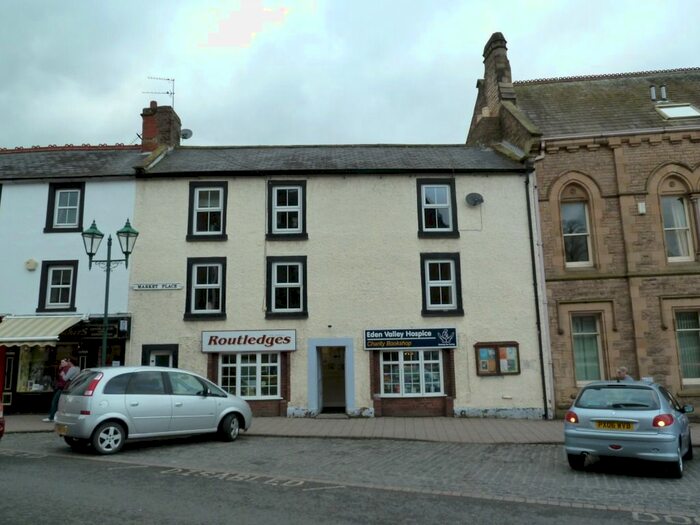 2 Bedroom Flat To Rent In Market Place, Brampton CA8