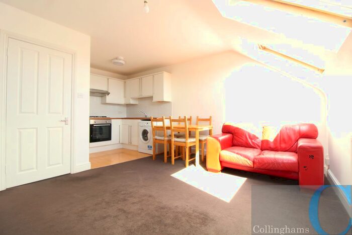 1 Bedroom Flat To Rent In Glenburnie Road, London, SW17