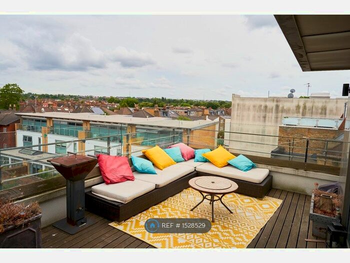 1 Bedroom Flat To Rent In Bedford Hill, London, SW12