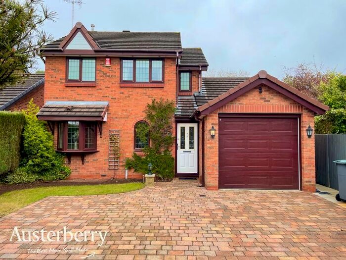 4 Bedroom Detached House To Rent In Castleton Road, Lightwood, Stoke-On-Trent, Staffordshire, ST3