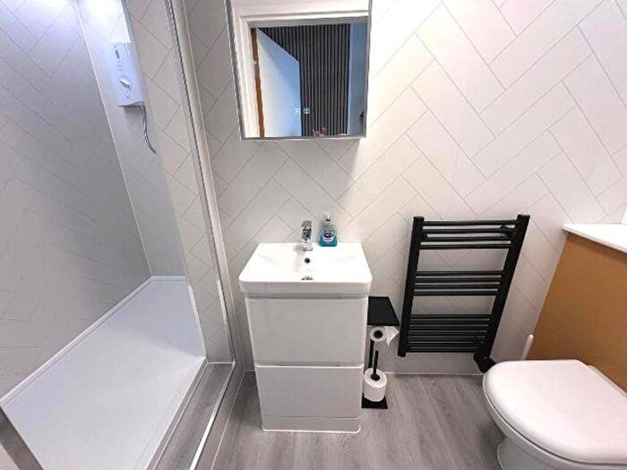 2 Bedroom Apartment To Rent In Duke Street, Barrow-In-Furness, LA14
