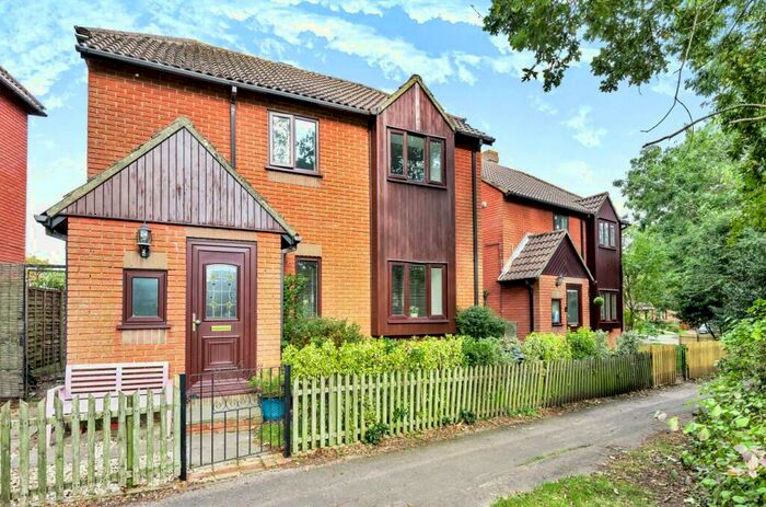 3 Bedroom Detached House To Rent In Belfry Walk, Titchfield Common, Hampshire, PO14